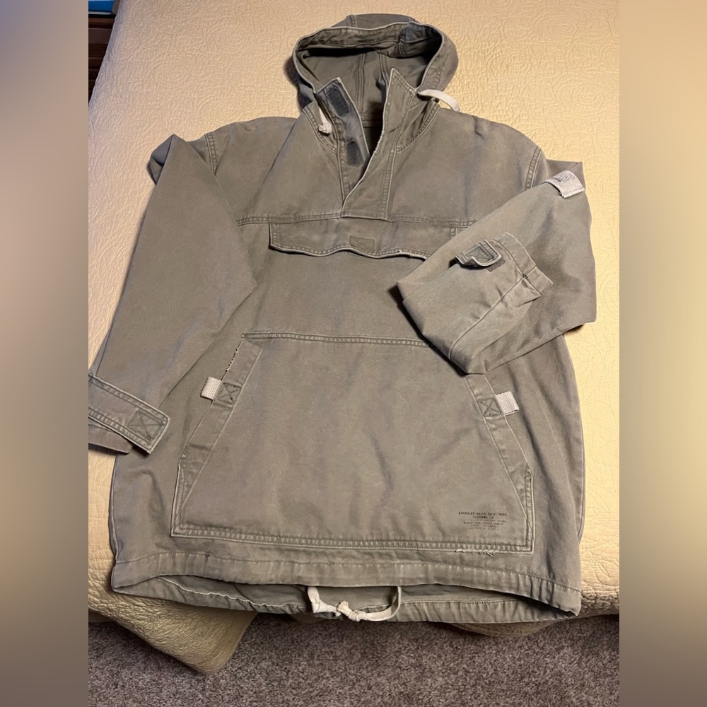 American Eagle XS pullover